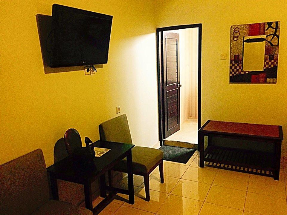 Hotel Sentral Buleleng  Exterior photo